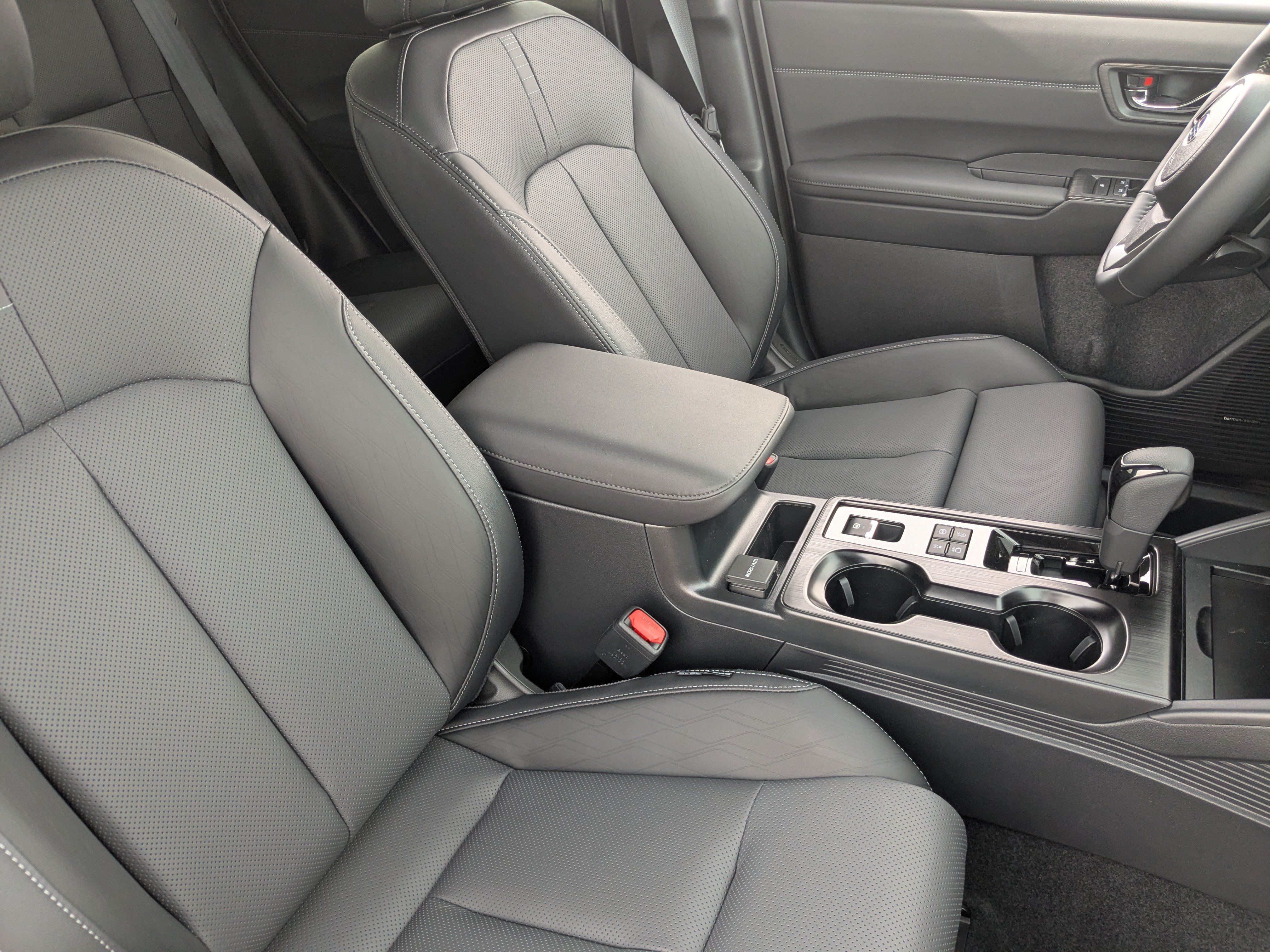 New 2026 Subaru Outback Touring XT AWD/4WD image 11