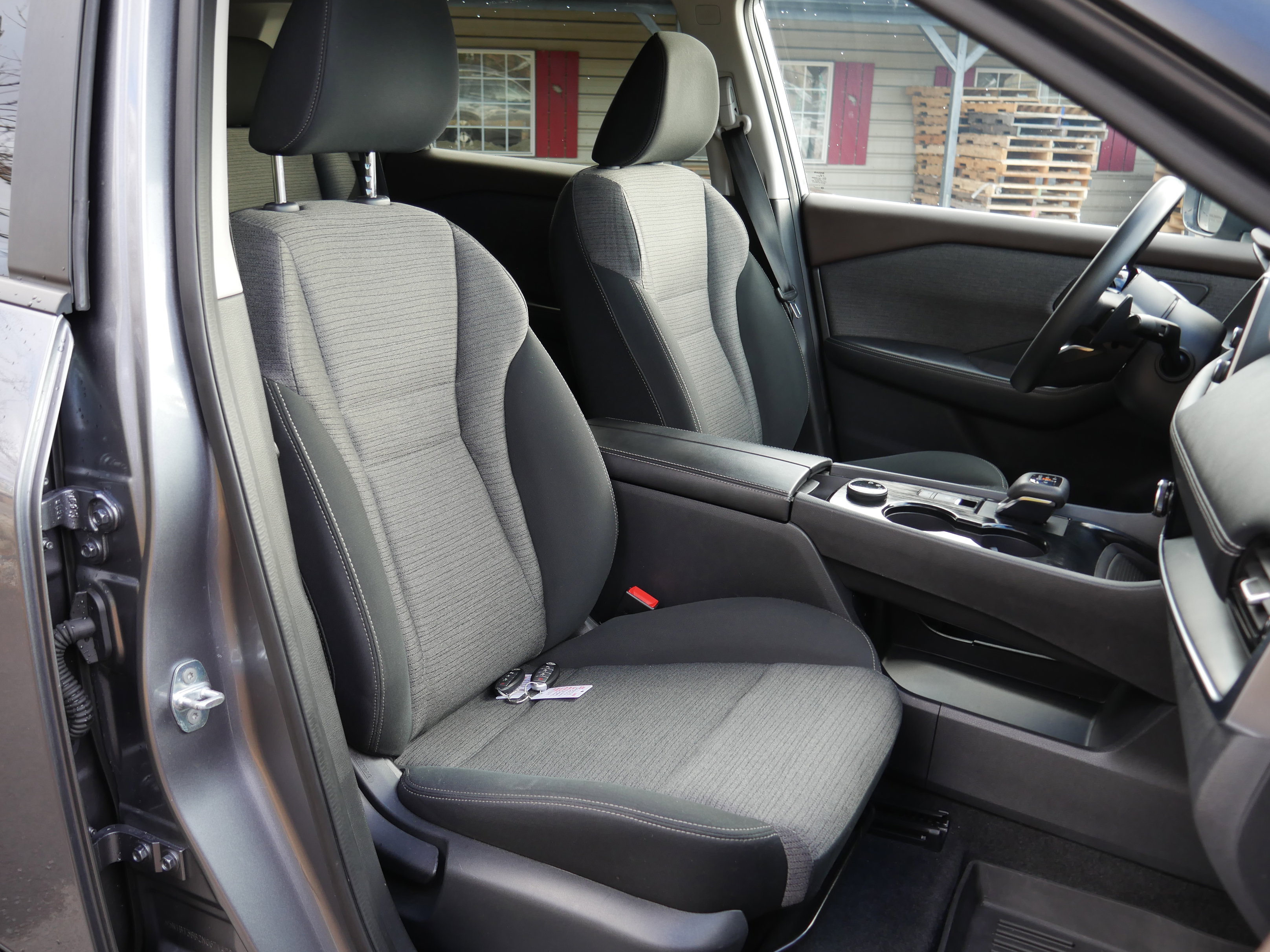 Certified 2022 Nissan Rogue SV image 23