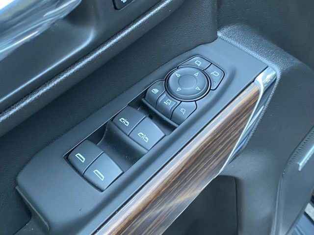 Used 2023 Chevrolet Silverado 3500 High Country w/ Z71 Off-Road Package image 12