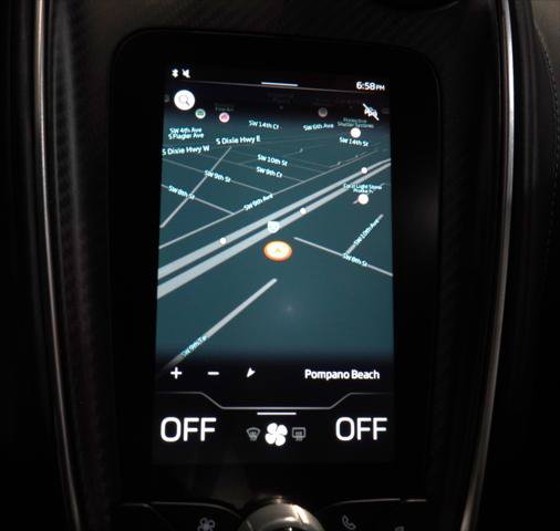 Used 2022 McLaren GT RWD image 26