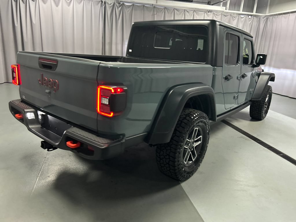 Used 2026 Jeep Gladiator Mojave AWD/4WD image 7