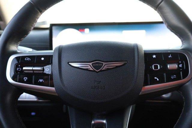 Used 2025 Genesis GV80 2.5T Standard AWD/4WD image 9