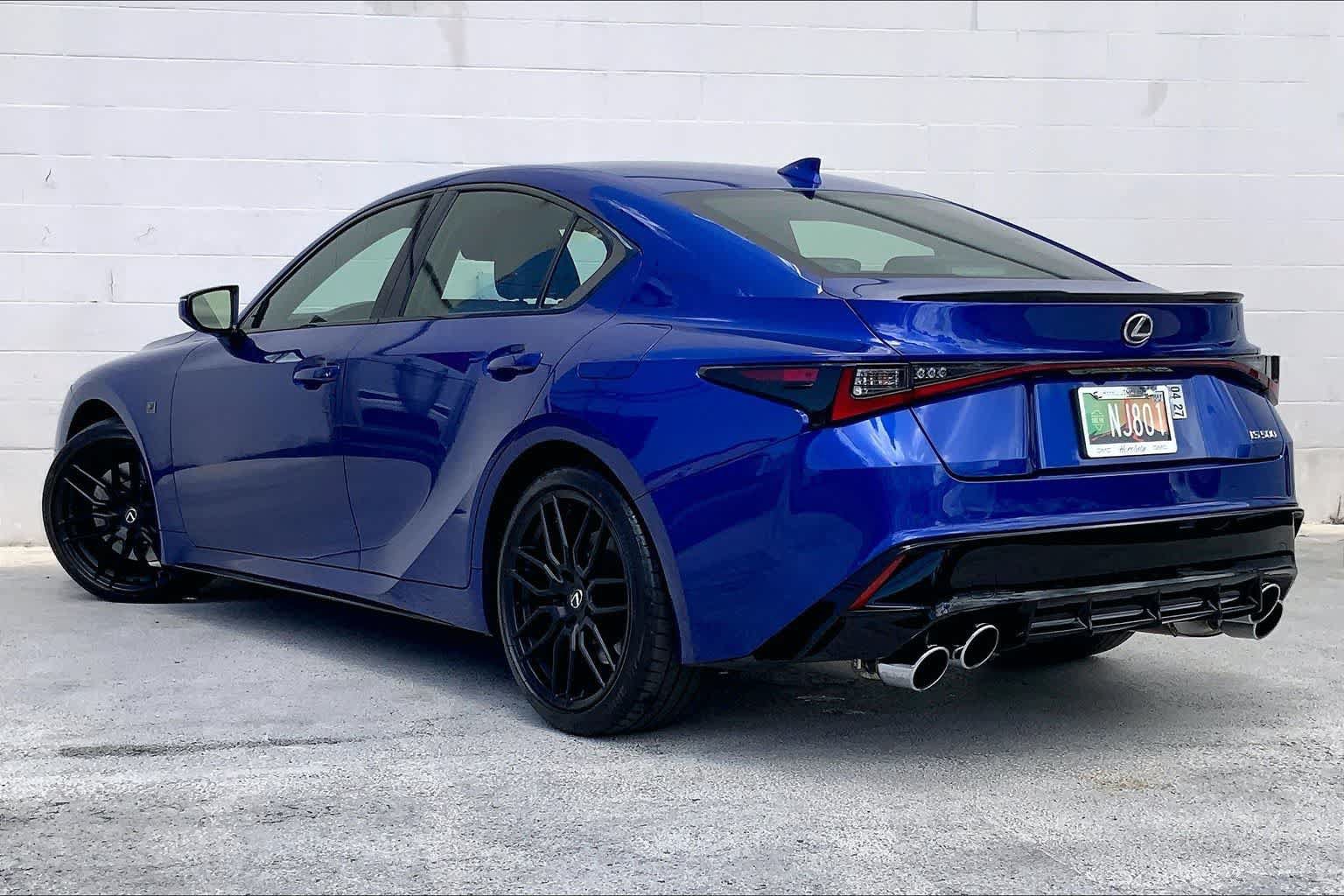 Used 2023 Lexus IS 500 RWD image 4