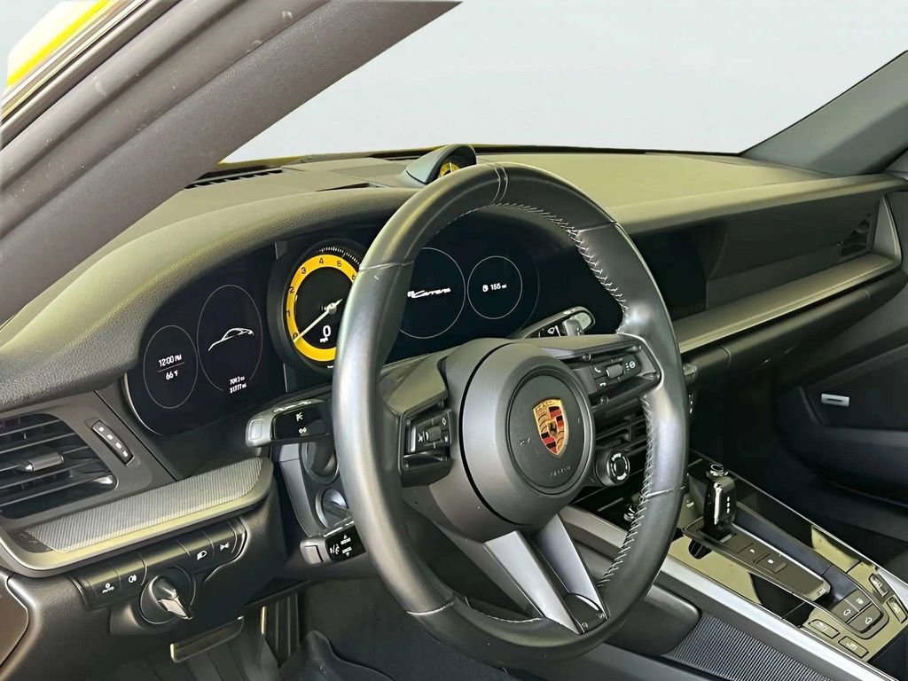 Used 2022 Porsche 911 Carrera RWD image 14