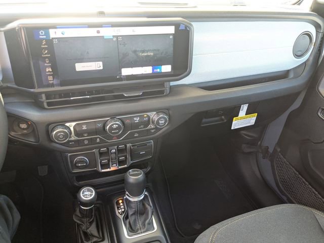 New 2026 Jeep Gladiator Sport AWD/4WD image 19