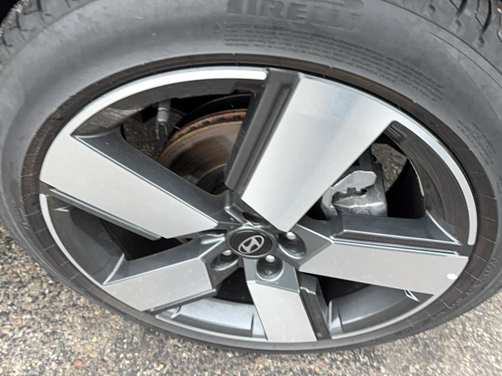 New 2024 Hyundai Santa Fe Limited image 30