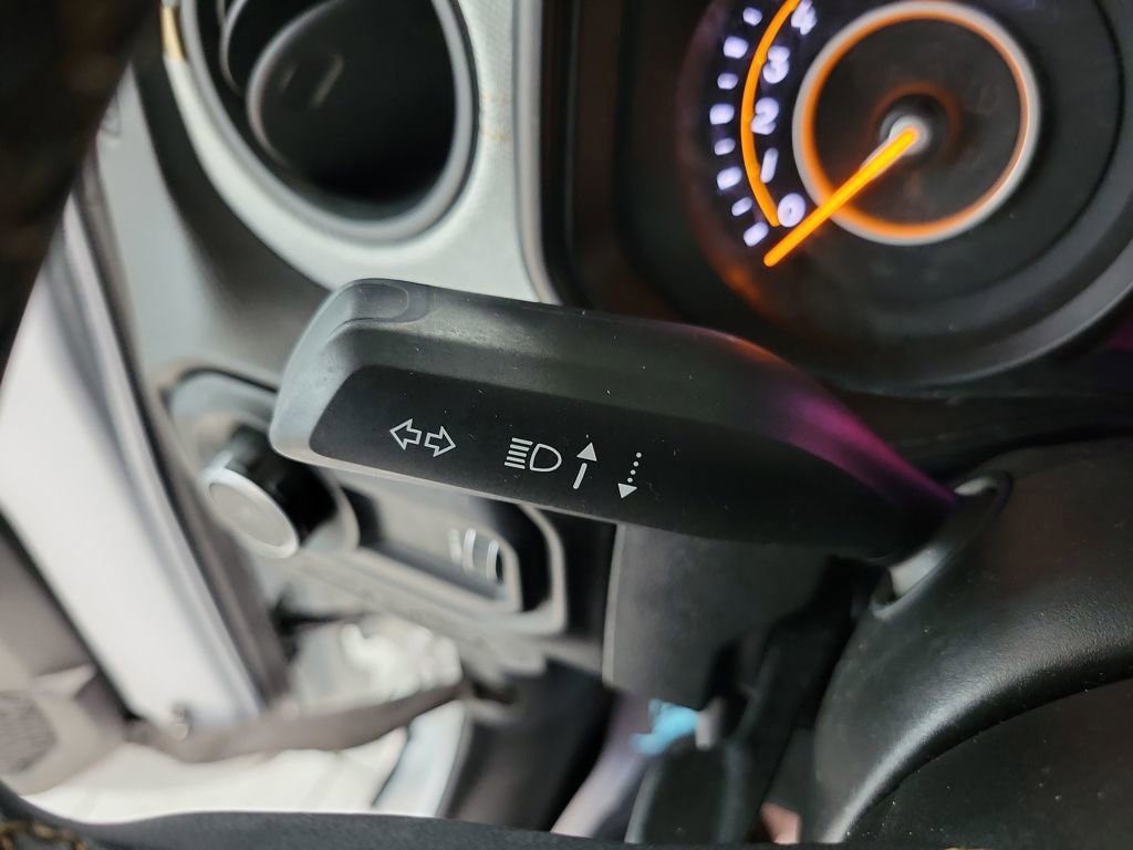 Used 2024 Jeep Wrangler Sport S image 39