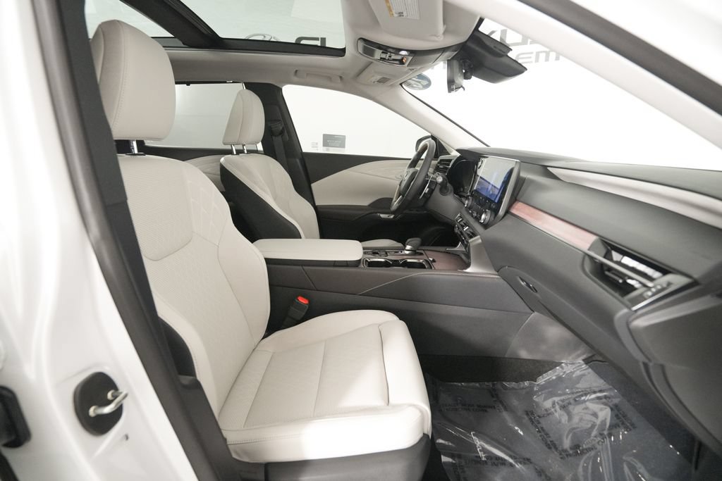Certified 2026 Lexus RX 450h AWD w/ Convenience Package image 19