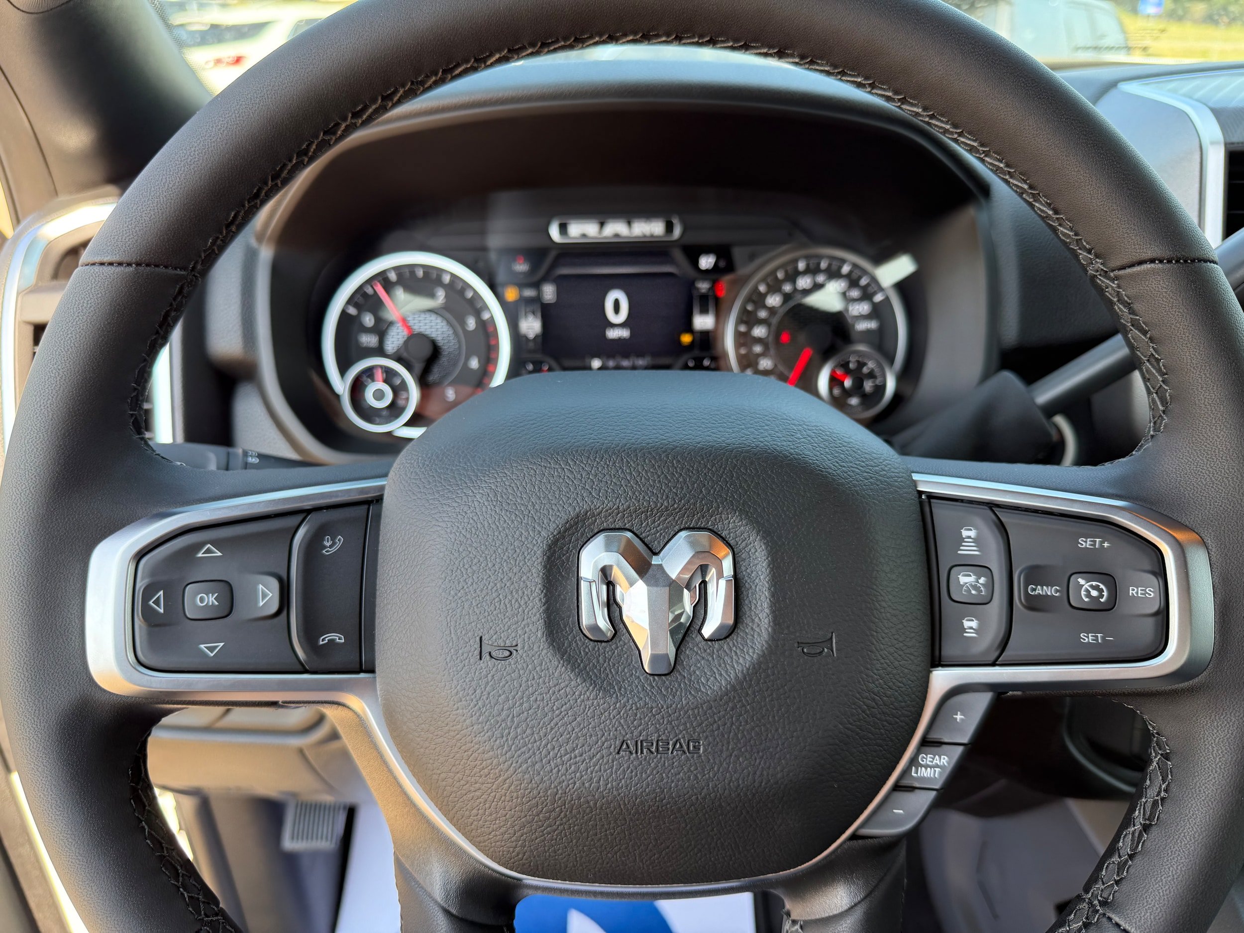New 2026 RAM 2500 Big Horn AWD/4WD image 8