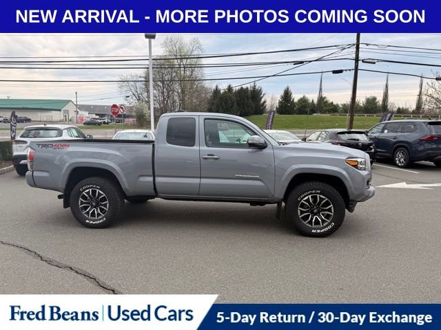 Certified 2021 Toyota Tacoma TRD Sport image 2