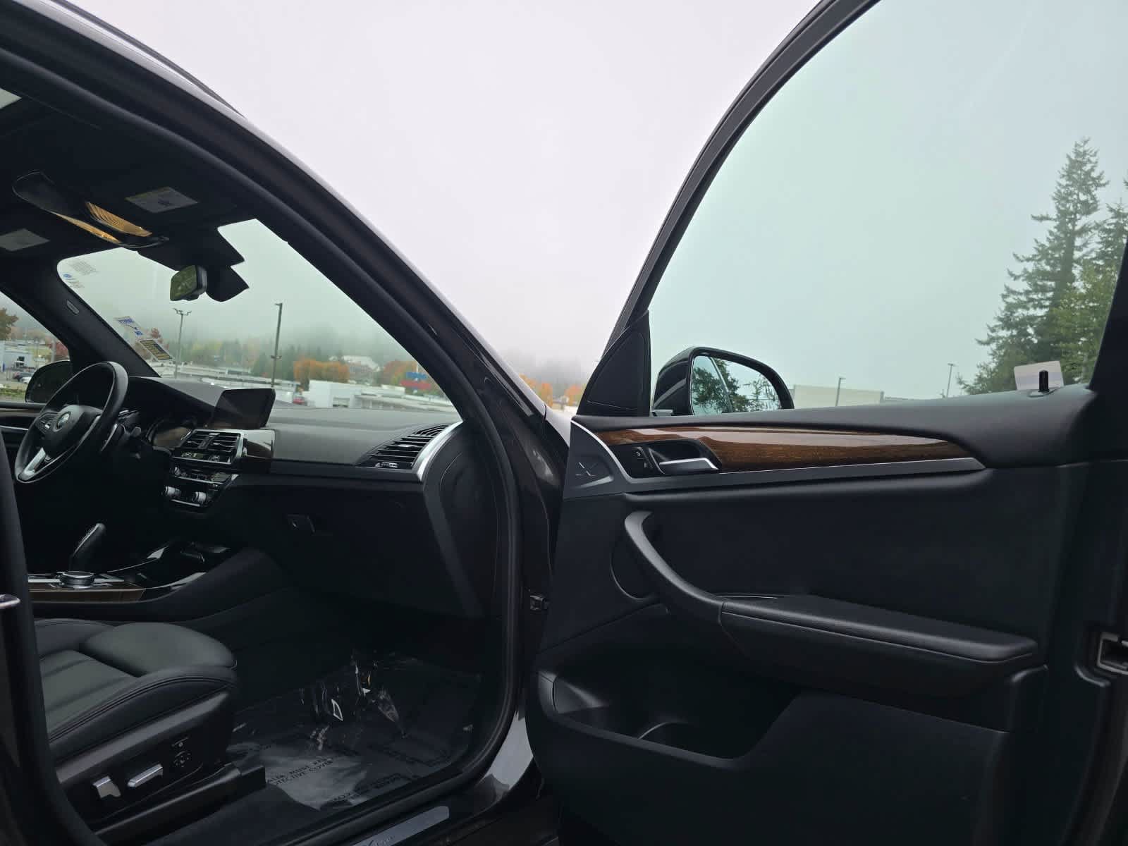 Used 2019 BMW X3 xDrive30i w/ Premium Package AWD/4WD image 29