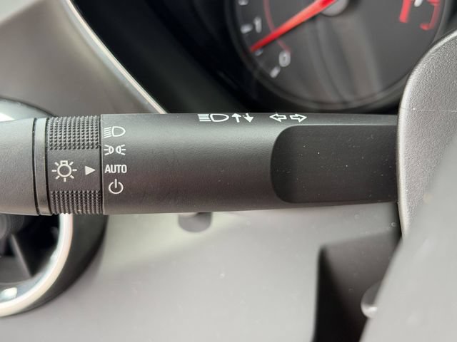 Used 2018 Chevrolet Camaro SS RWD image 27