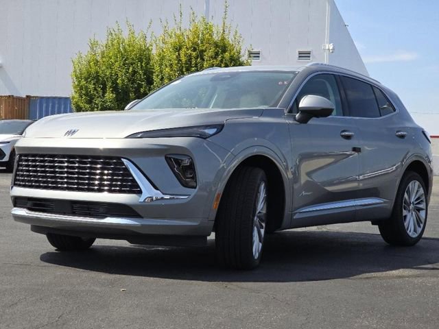 Used 2024 Buick Envision Avenir image 19
