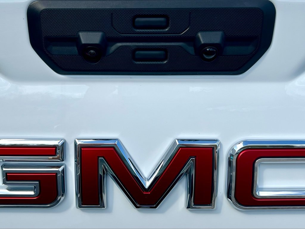 New 2026 GMC Sierra 1500 AT4X AWD/4WD image 11
