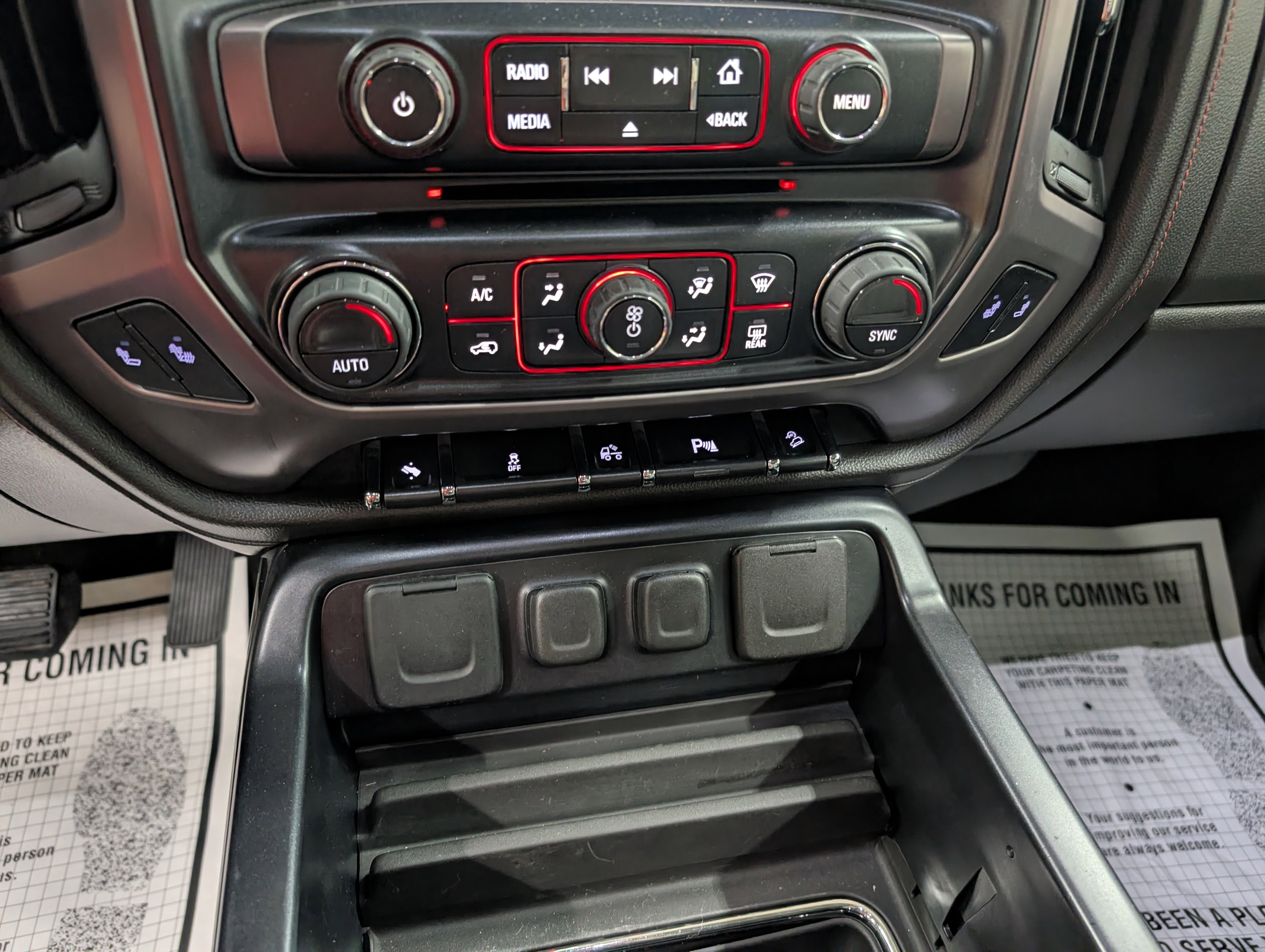Used 2014 GMC Sierra 1500 SLT w/ All-Terrain Package AWD/4WD image 10