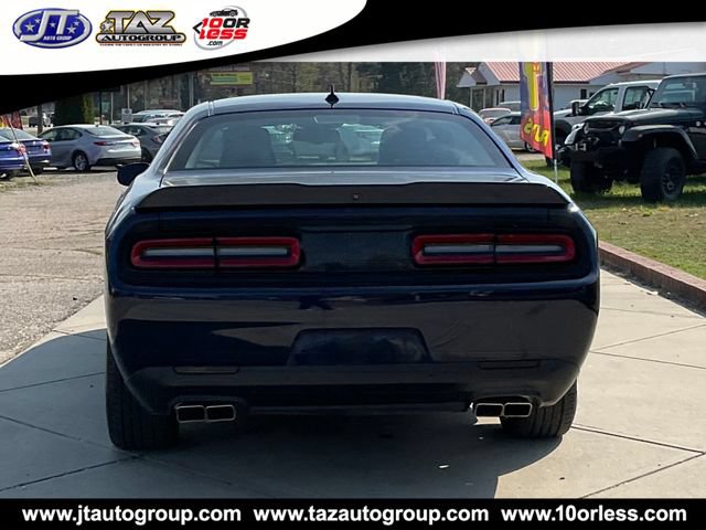 Used 2016 Dodge Challenger R/T Plus RWD image 6