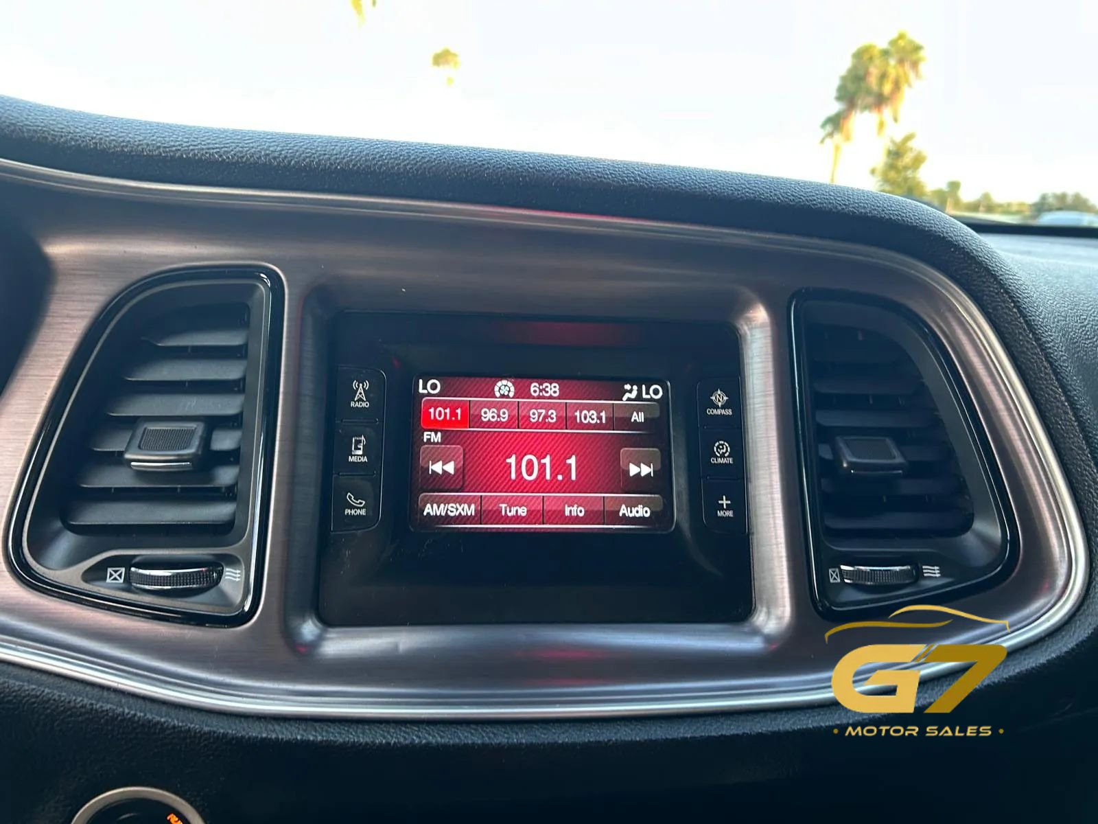 Used 2017 Dodge Challenger SXT RWD image 21