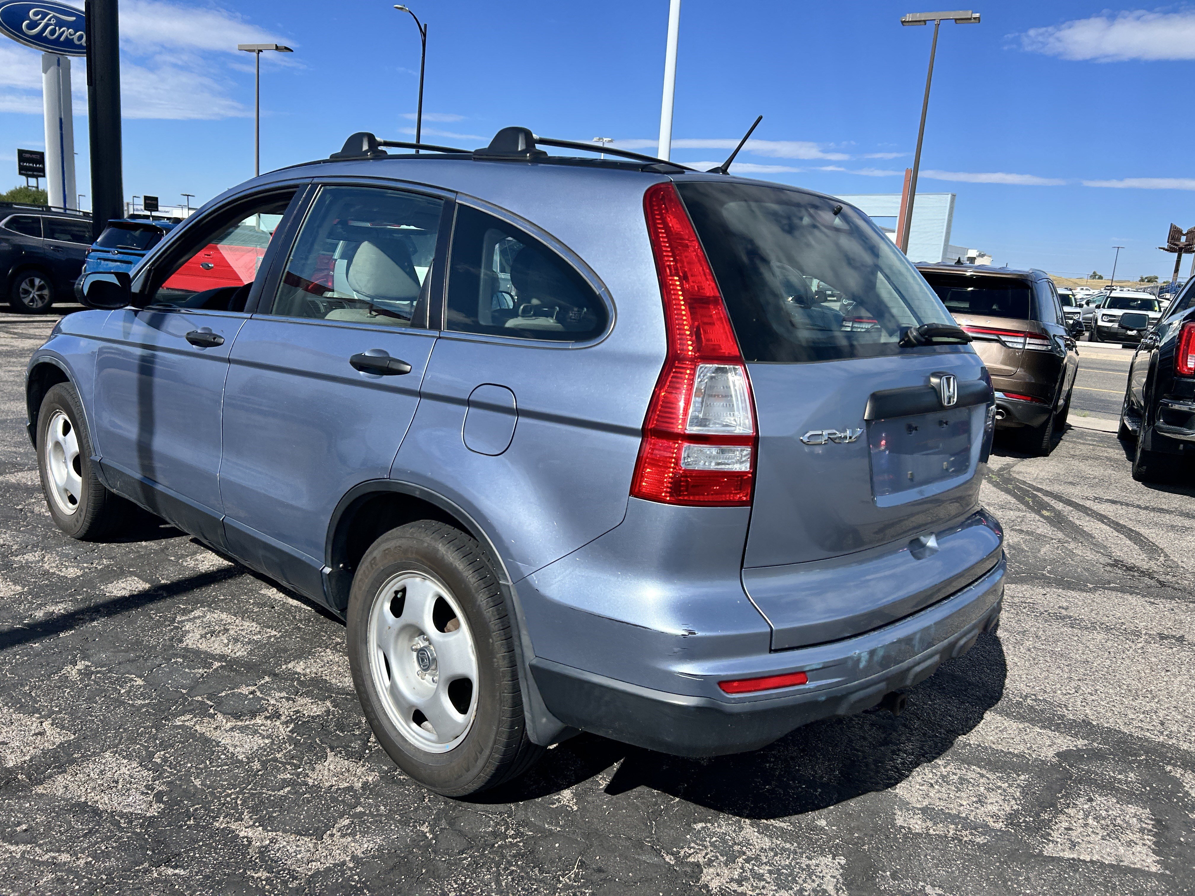 Used 2010 Honda CR-V LX image 3