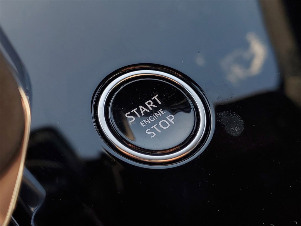 Used 2024 Land Rover Range Rover Sport Autobiography image 18