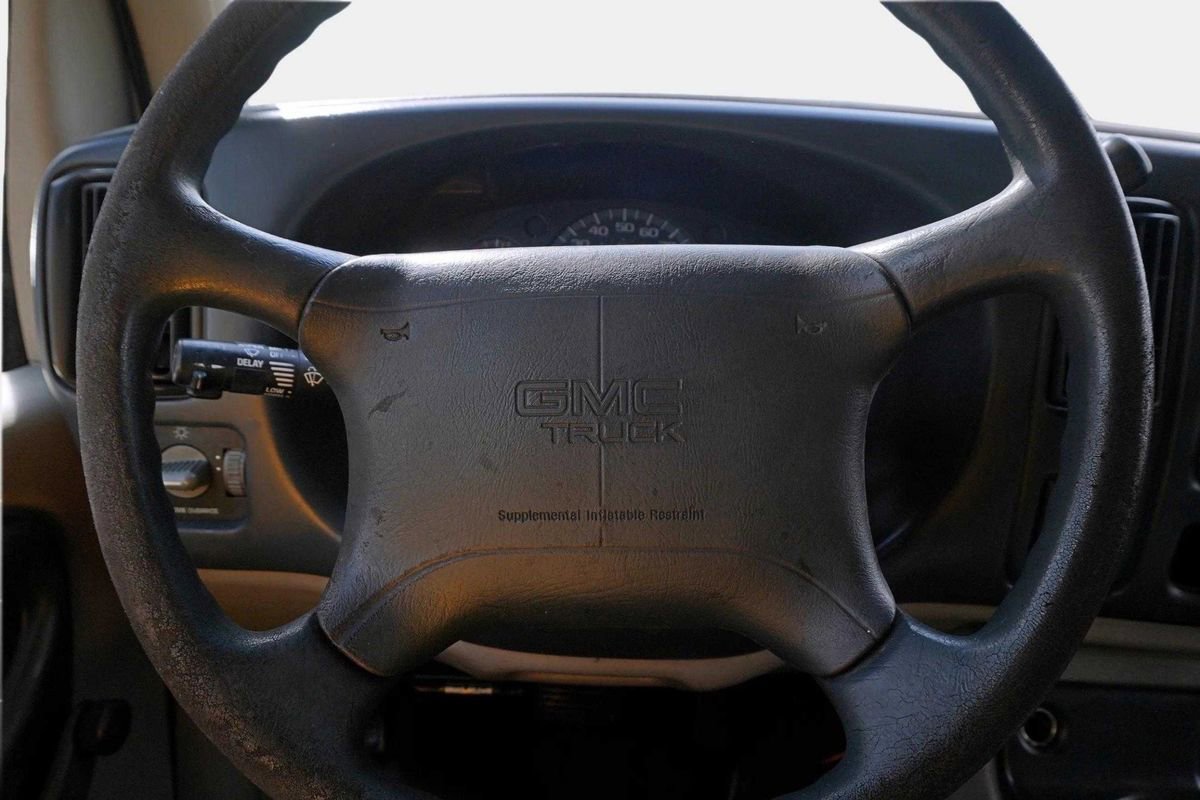 Used 1997 GMC Savana 2500 image 20
