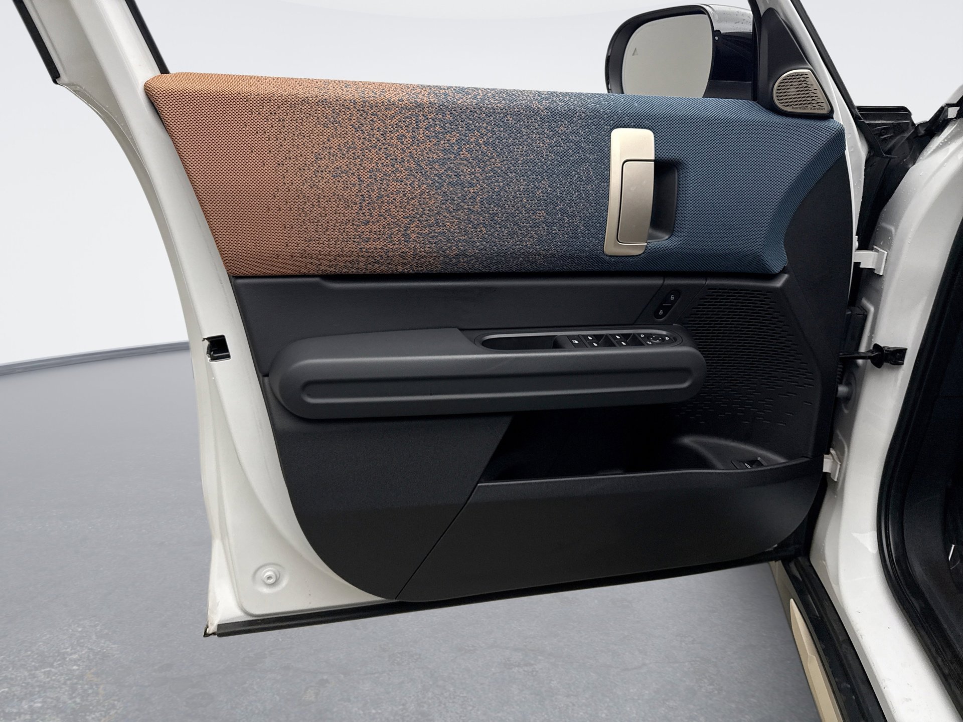 Used 2025 MINI Cooper Countryman S w/ Comfort Package Max image 9