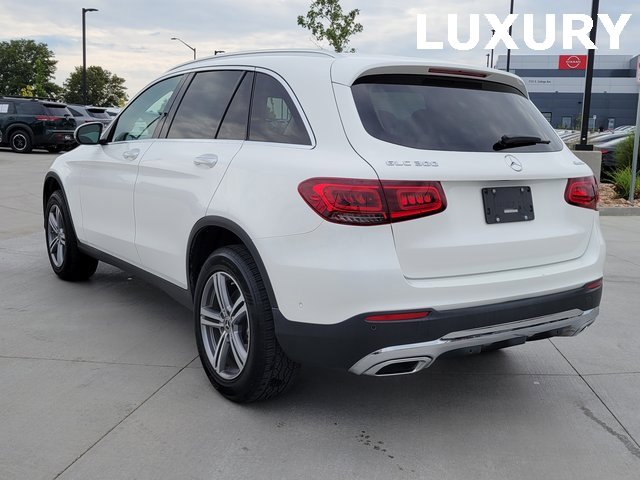 Used 2021 Mercedes-Benz GLC 300 4MATIC image 3