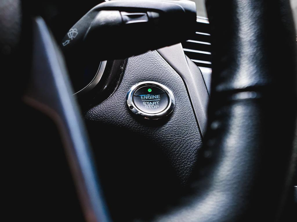 Used 2017 Ford Fusion SE w/ Fusion SE Technology Package image 26