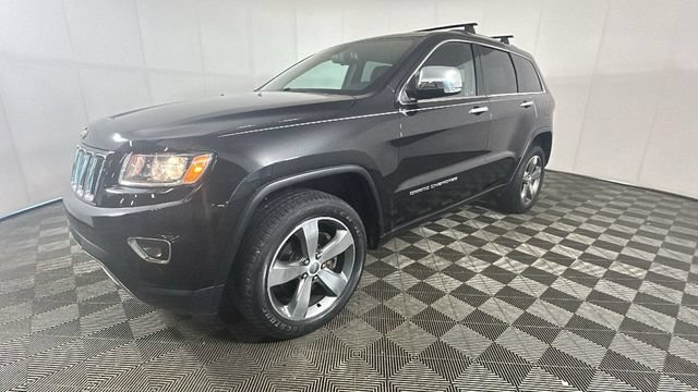Used 2015 Jeep Grand Cherokee Limited w/ Trailer Tow Group IV AWD/4WD image 6