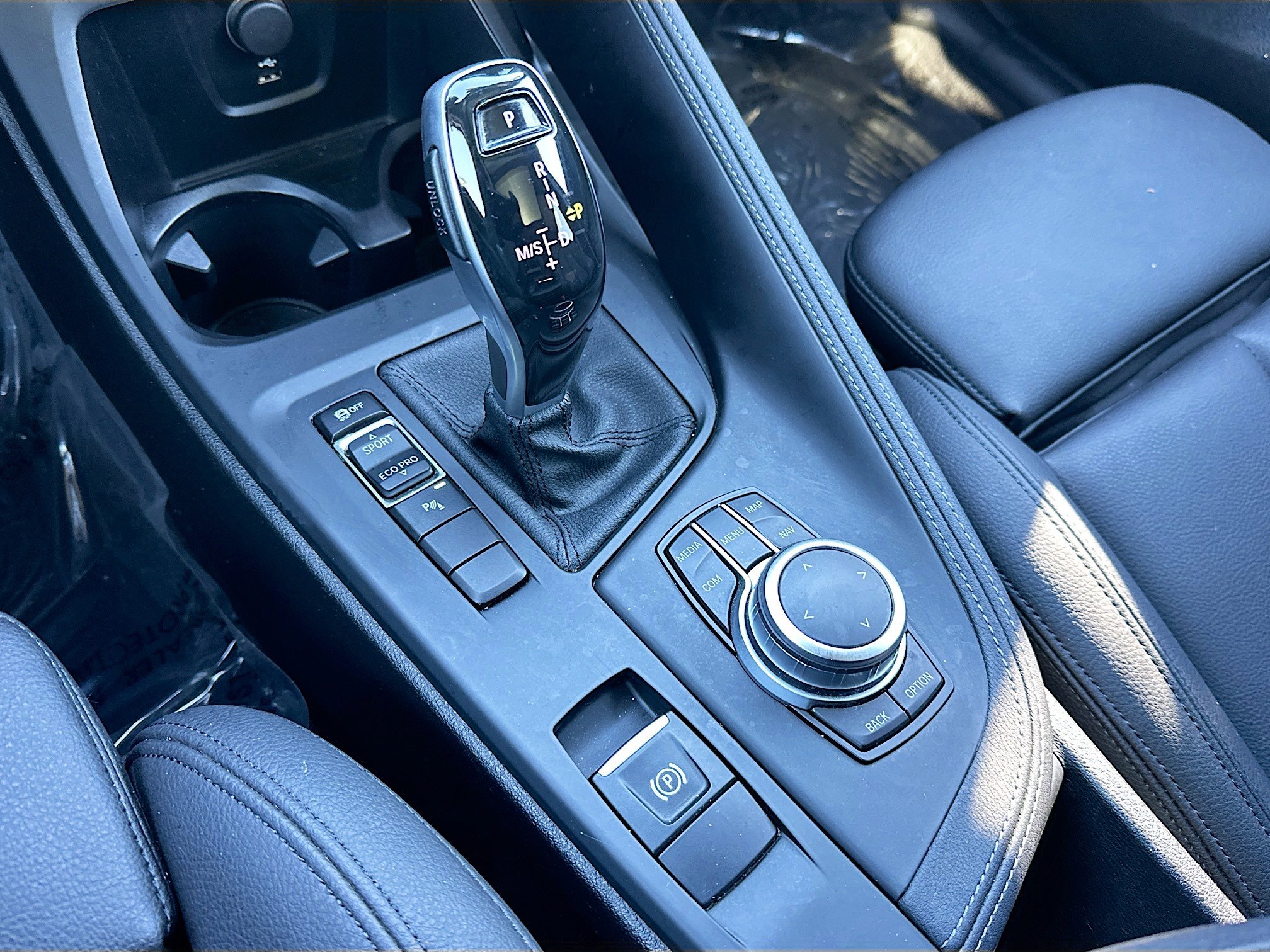 Used 2022 BMW X2 sDrive28i w/ Convenience Package image 17