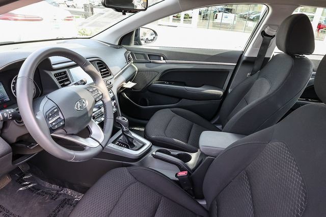 Used 2020 Hyundai Elantra Value Edition w/ Cargo Package (C1) FWD image 21
