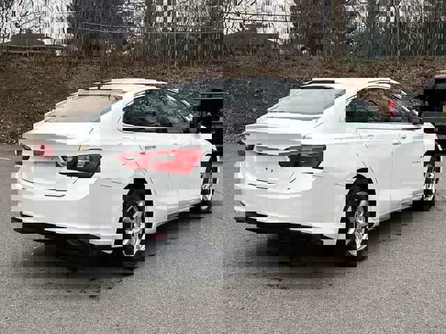 Used 2017 Chevrolet Malibu LS image 21