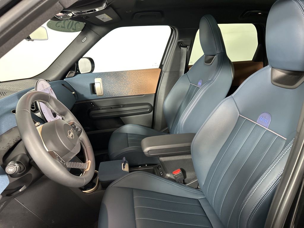 Certified 2025 MINI Cooper Countryman S AWD/4WD image 10