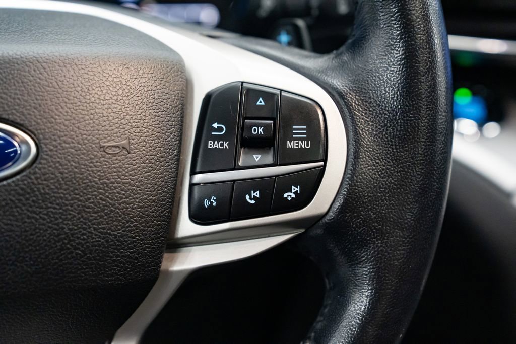 Used 2020 Ford Explorer XLT w/ Equipment Group 202A image 16