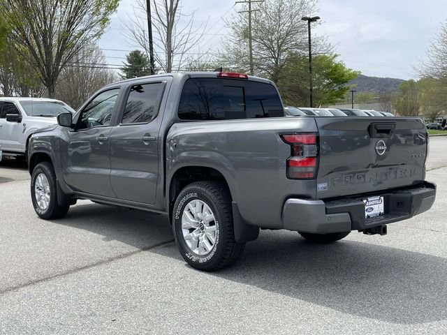 Used 2023 Nissan Frontier SV w/ SV Convenience Package image 3