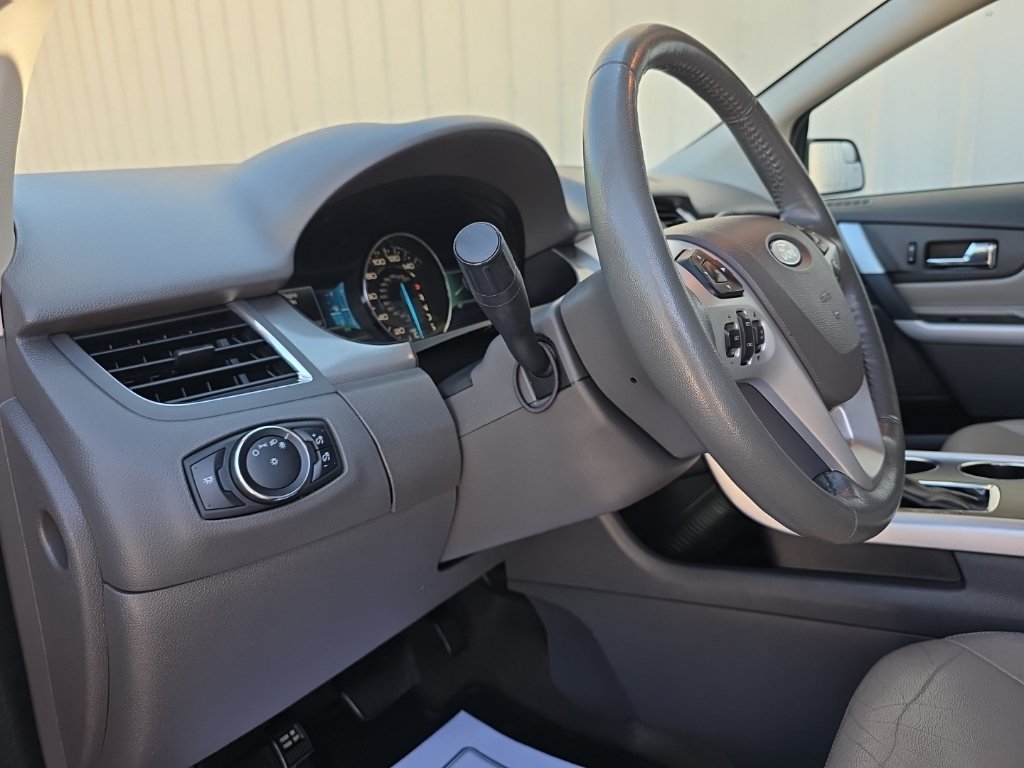 Used 2014 Ford Edge SEL w/ Equipment Group 205A AWD/4WD image 14