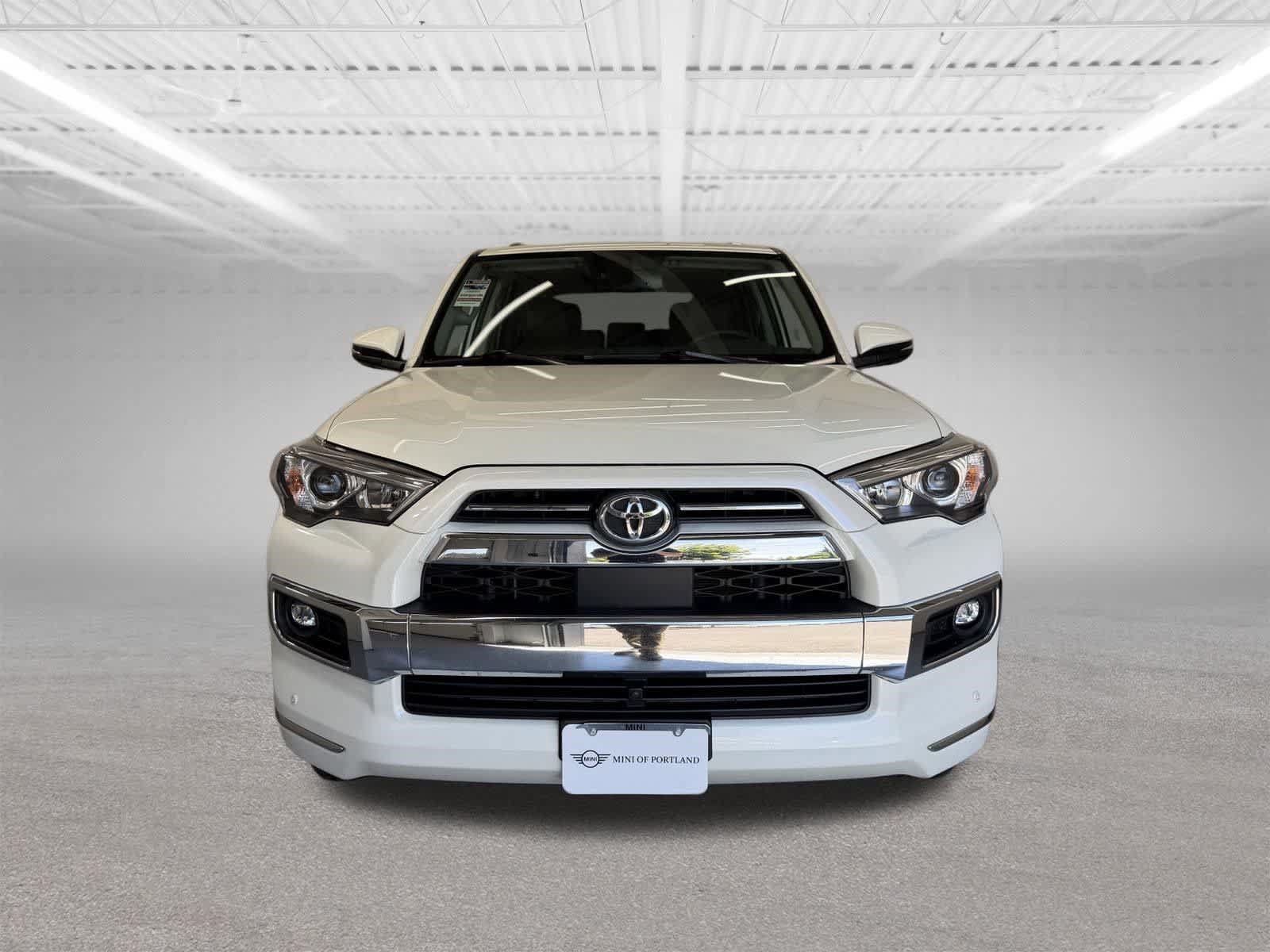 Used 2023 Toyota 4Runner Limited AWD/4WD image 8