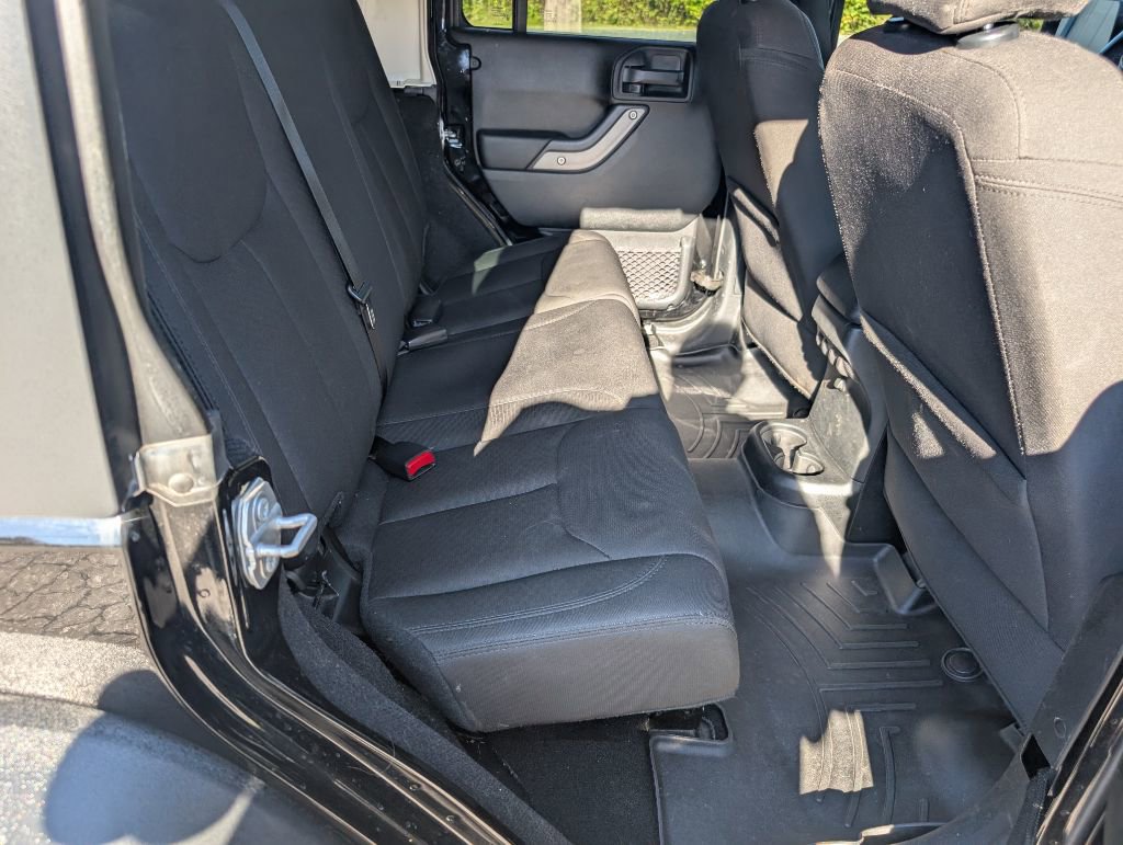 Used 2017 Jeep Wrangler Unlimited Sport w/ Quick Order Package 24S image 17