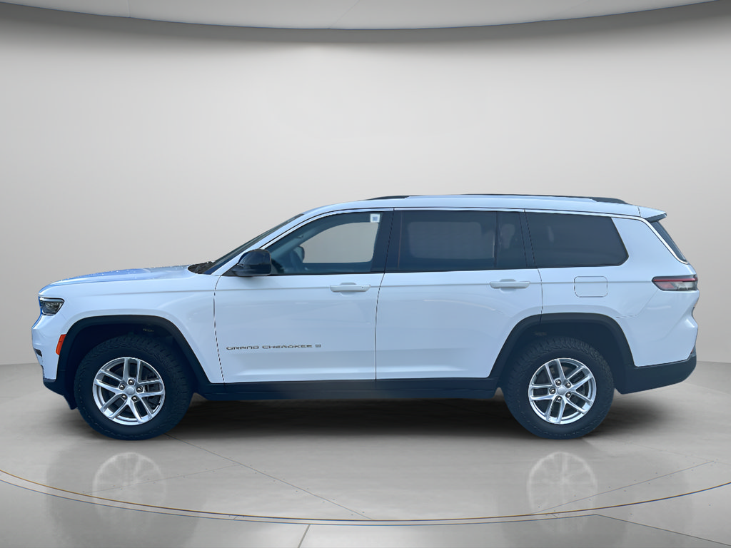 Used 2022 Jeep Grand Cherokee L Laredo w/ Luxury Tech Group I AWD/4WD image 6