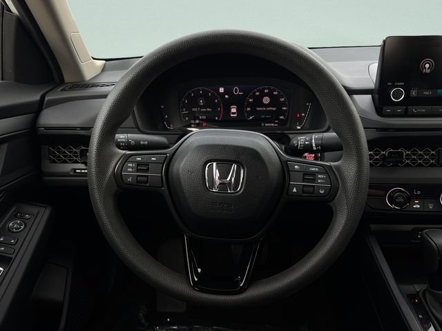 Certified 2025 Honda Accord LX image 20