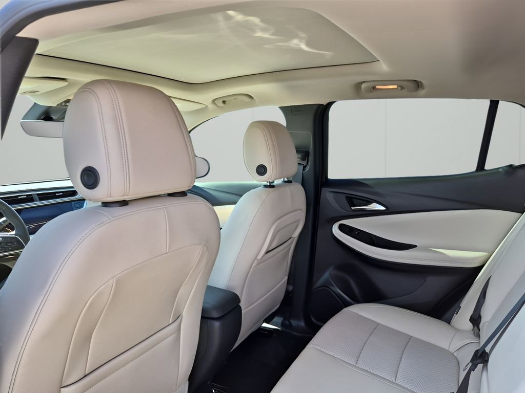 Certified 2023 Buick Encore GX Essence w/ Advanced Technology Package image 18