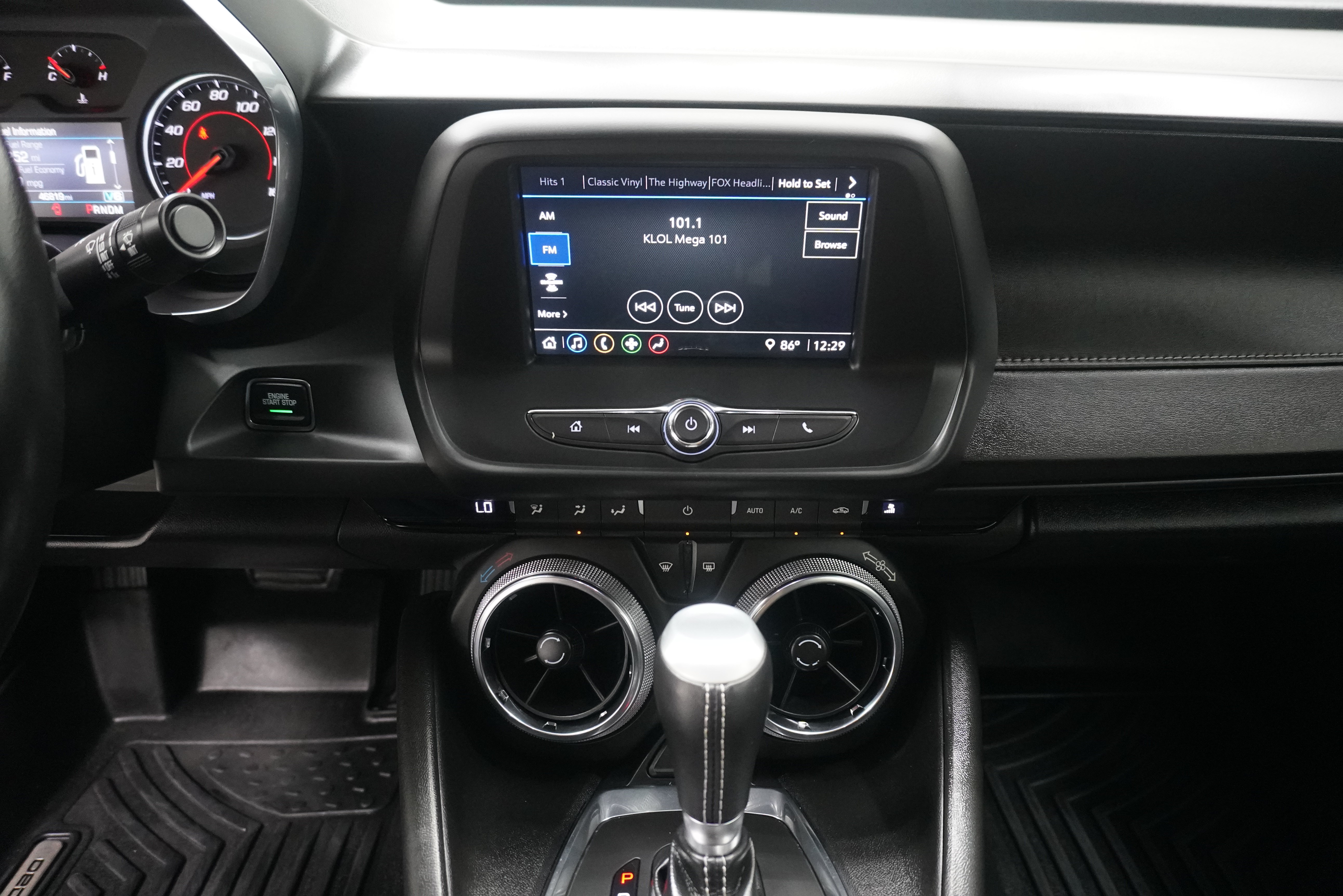 Used 2021 Chevrolet Camaro LT w/ RS Package RWD image 19