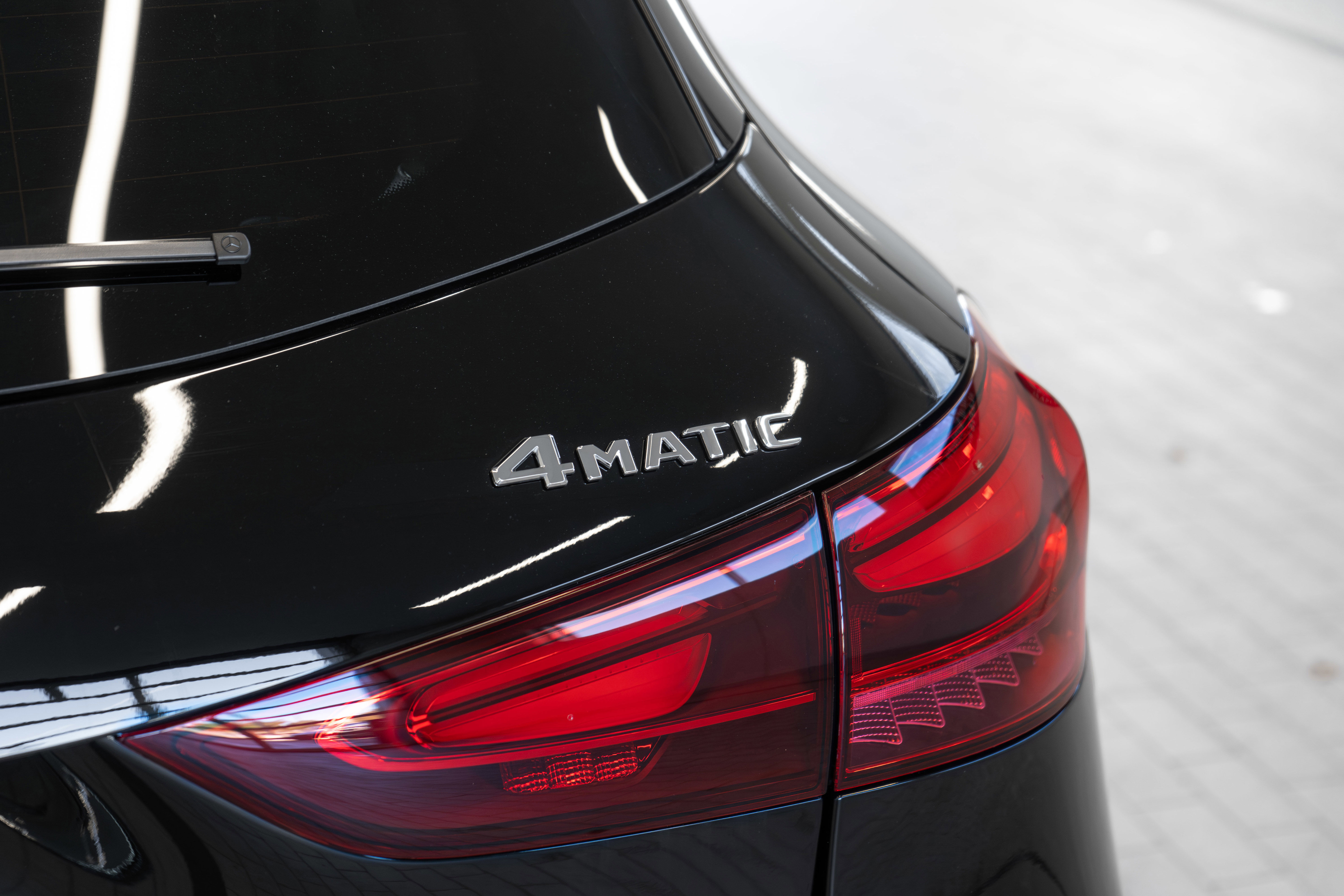 Certified 2025 Mercedes-Benz GLA 250 4MATIC image 20