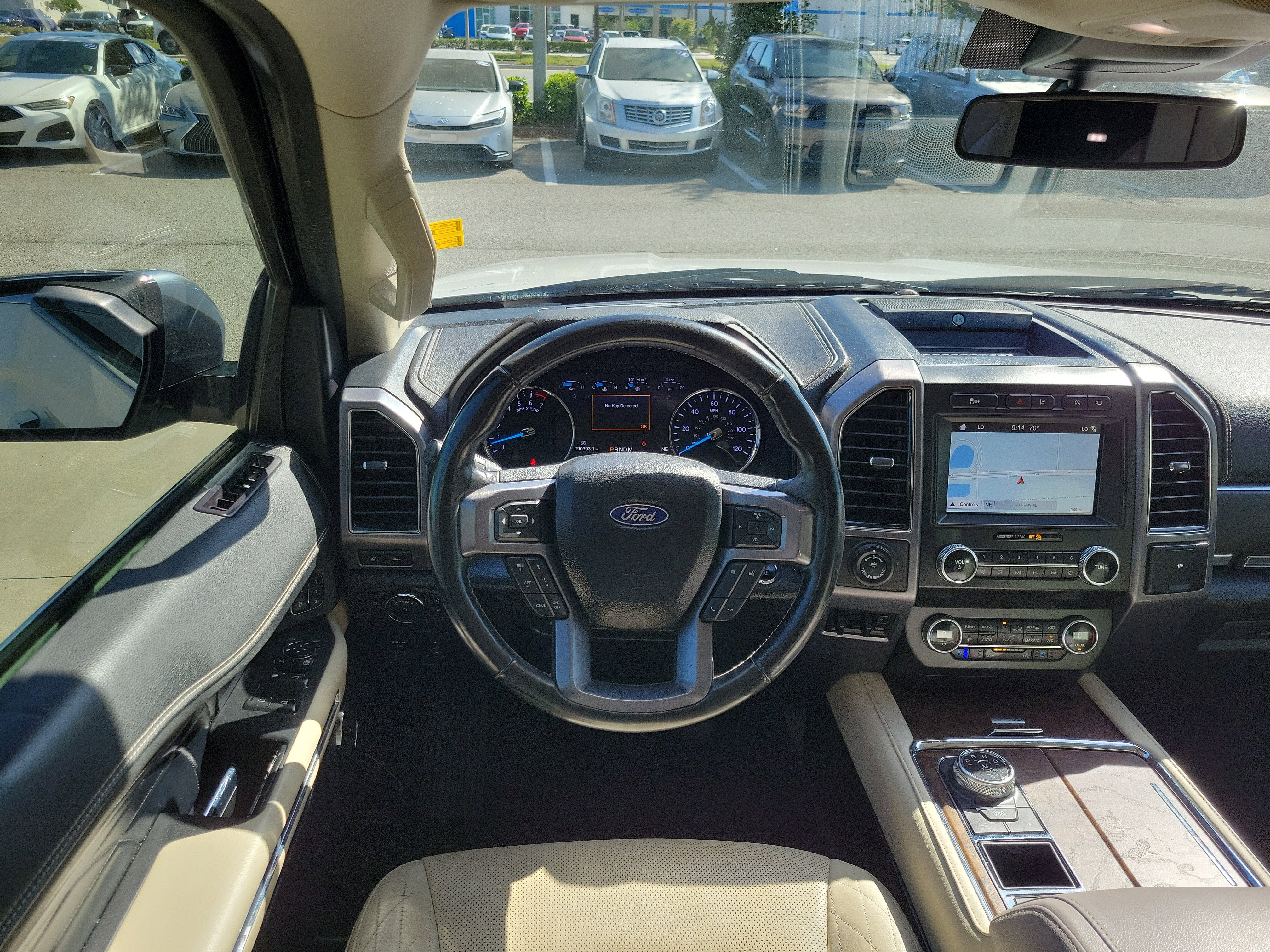 Used 2019 Ford Expedition Platinum RWD image 27