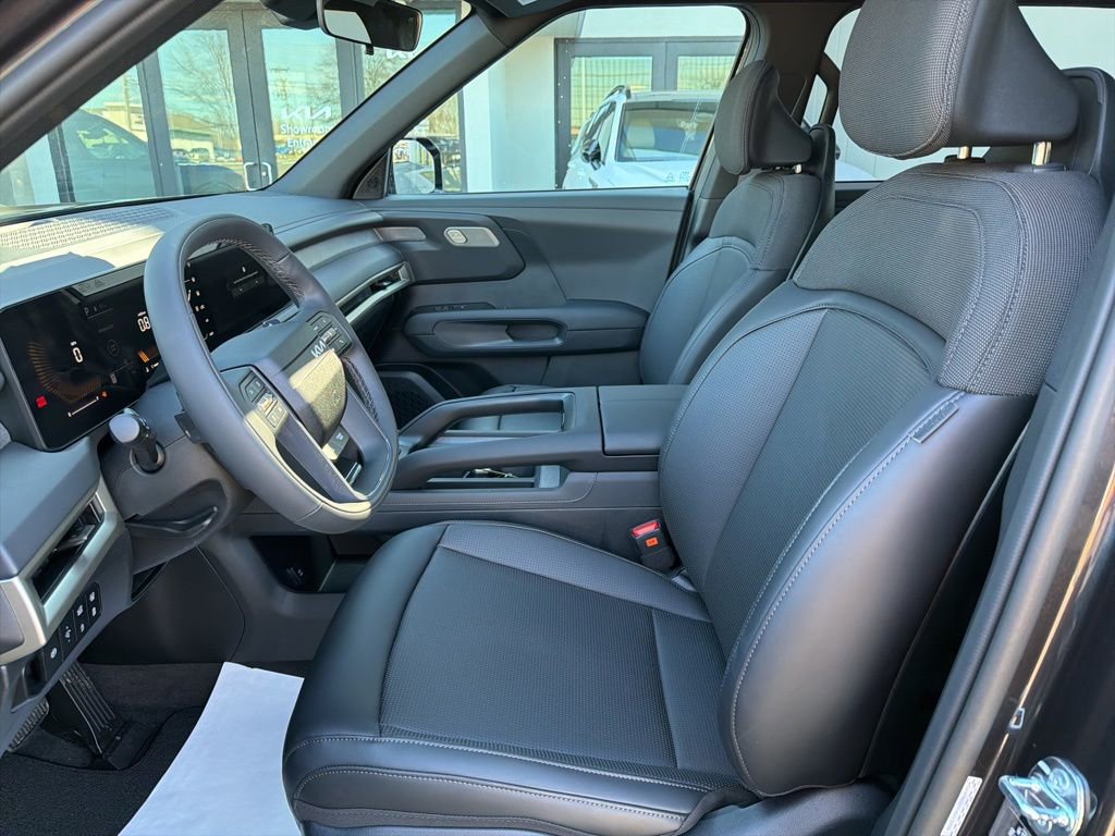 New 2027 Kia Telluride S image 30