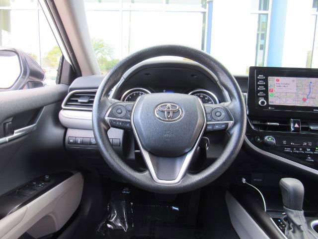 Used 2022 Toyota Camry LE image 24
