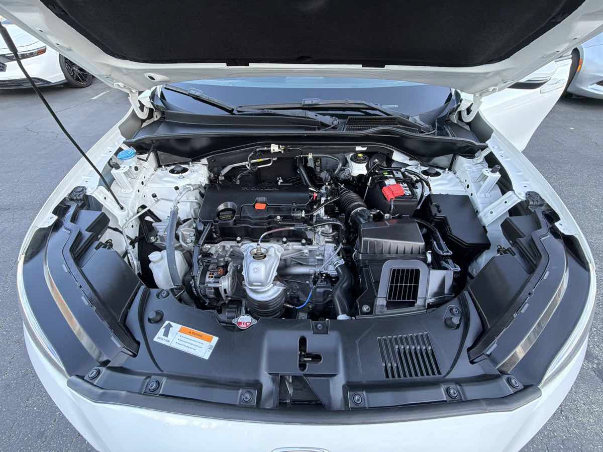 Used 2023 Honda HR-V LX image 35