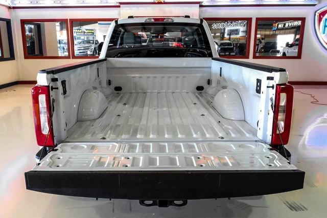 Used 2025 Ford F350 XL w/ FX4 Off-Road Package image 8
