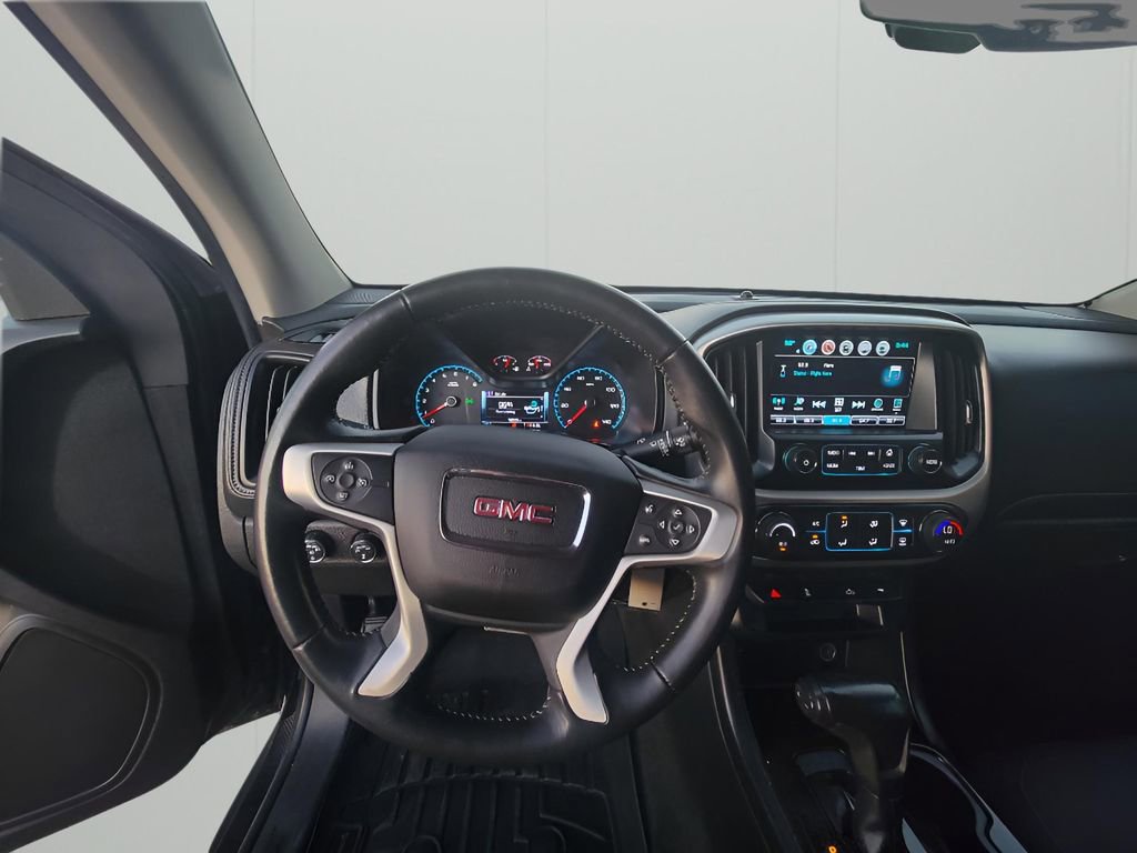 Used 2018 GMC Canyon SLE w/ SLE Convenience Package image 14