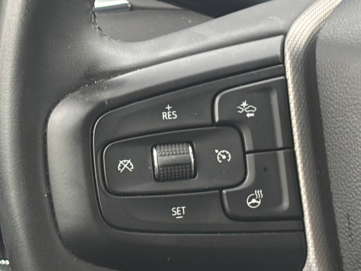 Used 2023 GMC Yukon XL Denali w/ Max Trailering Package AWD/4WD image 11