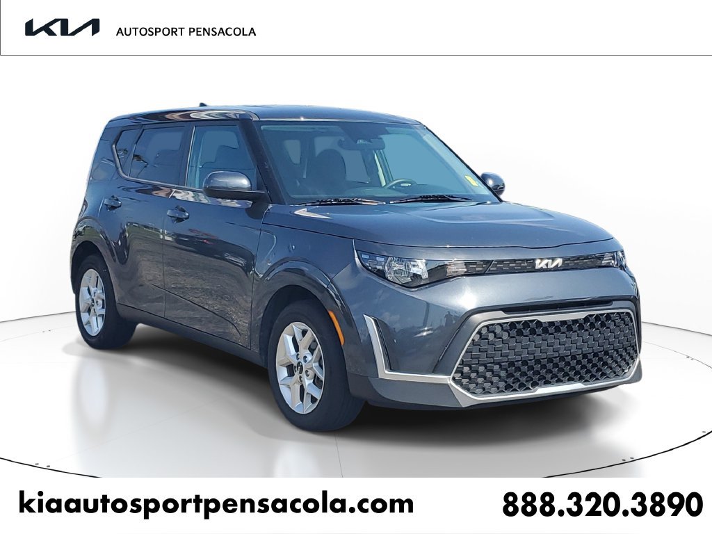 Used 2024 Kia Soul LX w/ Option Group 015 FWD image 1